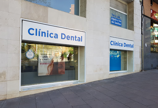 Clínica Dental Milenium Nou Barris - Sanitas en Barcelona, Barcelona