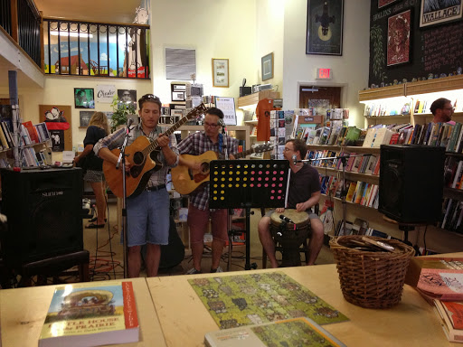 Book Store «Winchester Book Gallery», reviews and photos, 185 N Loudoun St, Winchester, VA 22601, USA