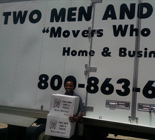 Moving and Storage Service «Two Men and a Truck», reviews and photos, 1824 N 1st St, Garland, TX 75040, USA