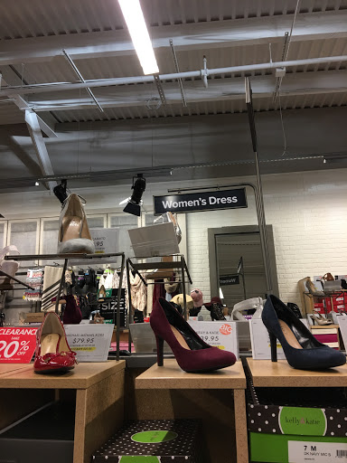 Shoe Store «DSW Designer Shoe Warehouse», reviews and photos, 8236 MN-7, St Louis Park, MN 55426, USA