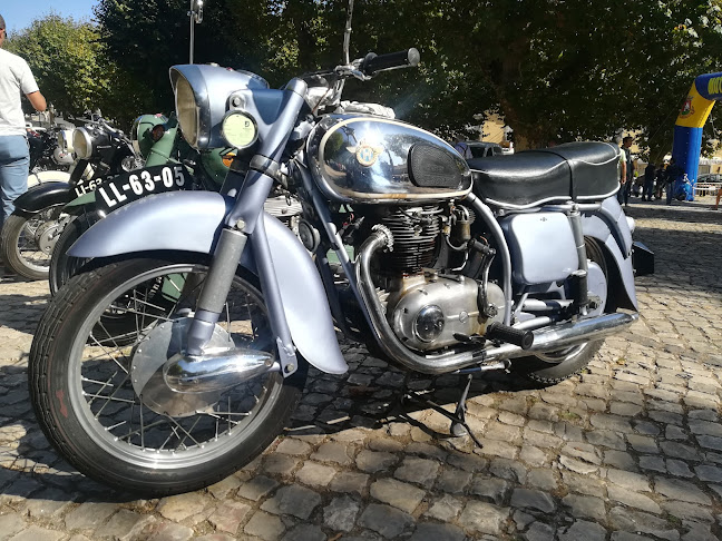 Comentários e avaliações sobre o Moto Clube de Sintra