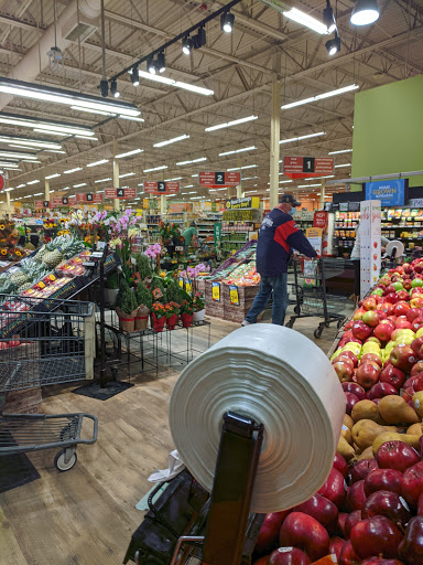 Grocery Store «Hannaford Supermarket», reviews and photos, 5 Hannaford Dr, York, ME 03909, USA