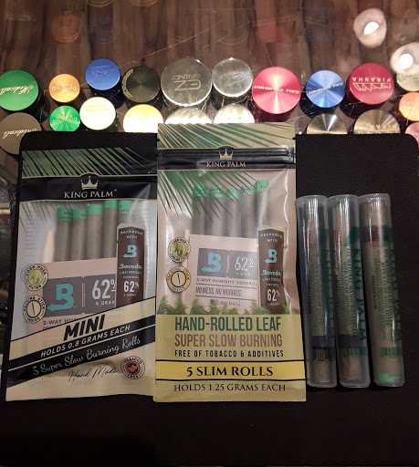 Tobacco Shop «Shockers Smoke Shop», reviews and photos, 7110 Harford Rd, Parkville, MD 21234, USA