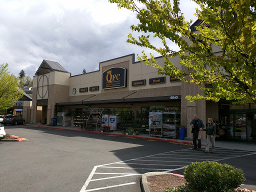 Grocery Store «Quality Food Center», reviews and photos, 6940 Coal Creek Pkwy SE, Newcastle, WA 98059, USA