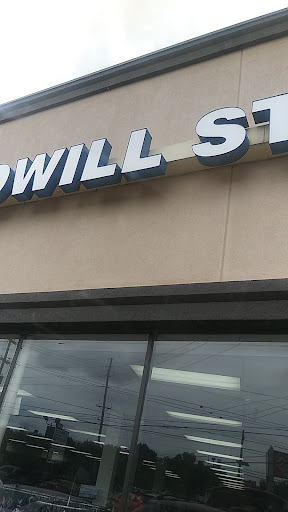Thrift Store «Goodwill», reviews and photos, 1632 N Olden Ave Ext, Ewing, NJ 08638, USA