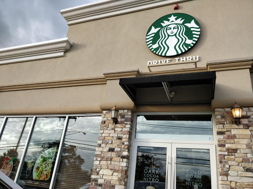 Coffee Shop «Starbucks», reviews and photos, 640 Shunpike Rd, Chatham Township, NJ 07928, USA