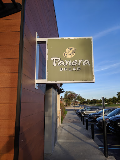 Sandwich Shop «Panera Bread», reviews and photos, 14121 Hall Rd, Shelby Charter Township, MI 48315, USA