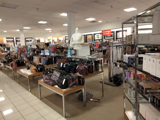 Department Store «Belk», reviews and photos, 1704 N Dixie Hwy, Elizabethtown, KY 42701, USA