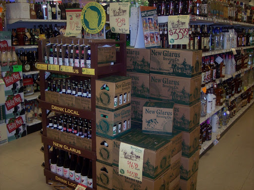 Liquor Store «B & L Liquor Store», reviews and photos, 1369 Main St, Houlton, WI 54082, USA