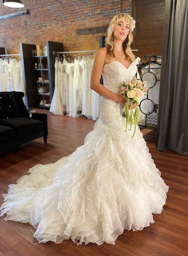 Wedding Store «Merrime Bride & Soiree», reviews and photos, 211 W 1st Ave #101, Albany, OR 97321, USA