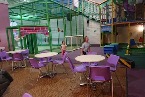 Curly Whirleez Play Centre image