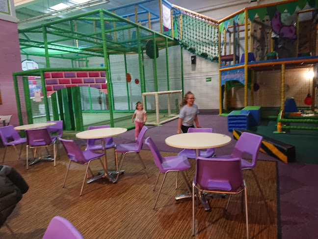 Curly Whirleez Play Centre