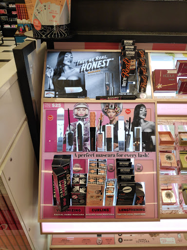 Cosmetics Store «SEPHORA», reviews and photos, 1760 Willowbrook Mall, Wayne, NJ 07470, USA