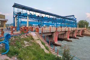 Harewali barrage image