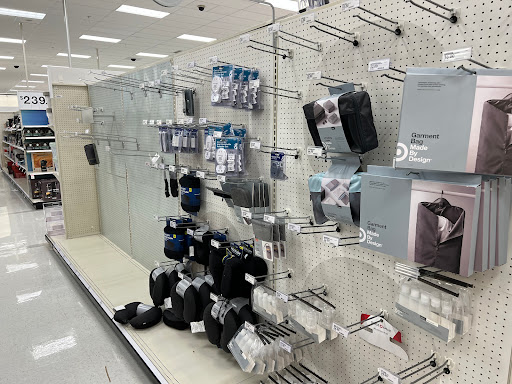 Department Store «Target», reviews and photos, 1215 N Landing Way, Renton, WA 98057, USA