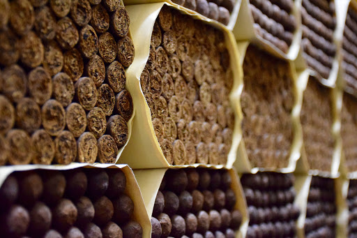 Cigar Shop «Dirty Dog Cigar Shoppe», reviews and photos, 4601 Walnut St, McKeesport, PA 15132, USA