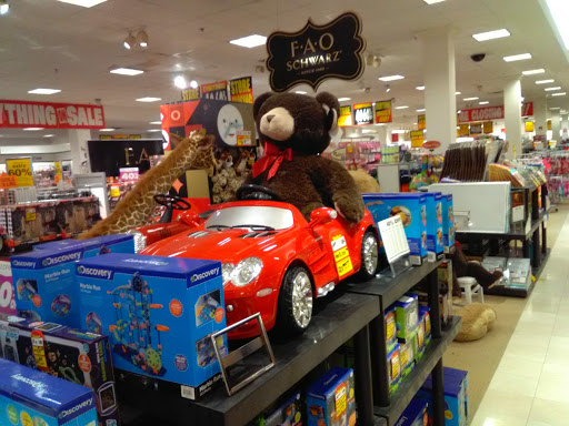 Department Store «Bon-Ton», reviews and photos, 443 E Main St, Westfield, MA 01085, USA