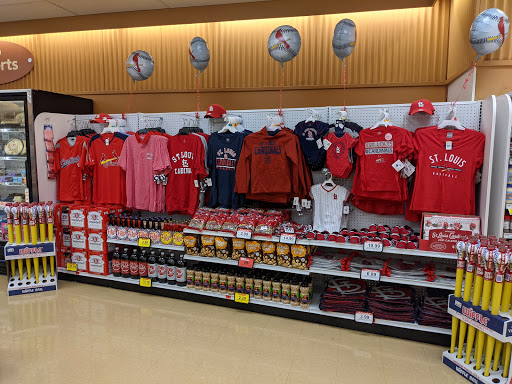 Grocery Store «Schnucks», reviews and photos, 141 Hilltown Village Center, Chesterfield, MO 63017, USA