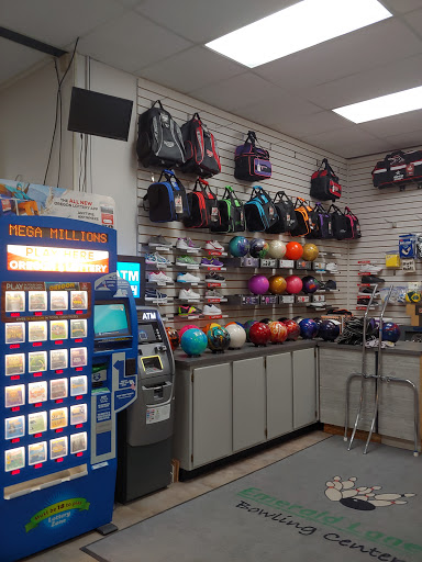Bowling Alley «Emerald Lanes», reviews and photos, 140 Oakway Rd, Eugene, OR 97401, USA