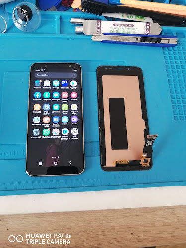 David Réparation téléphones Mobiles et Tablettes : IPhone Samsung Huawei Xiaomi... à Buxeuil(86)/Descartes(37) et alentours à Buxeuil