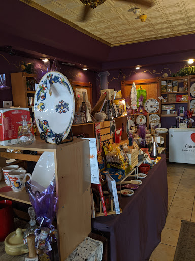 Gourmet Grocery Store «Italian Gourmet Market», reviews and photos, 22 S Front St, Wilmington, NC 28401, USA