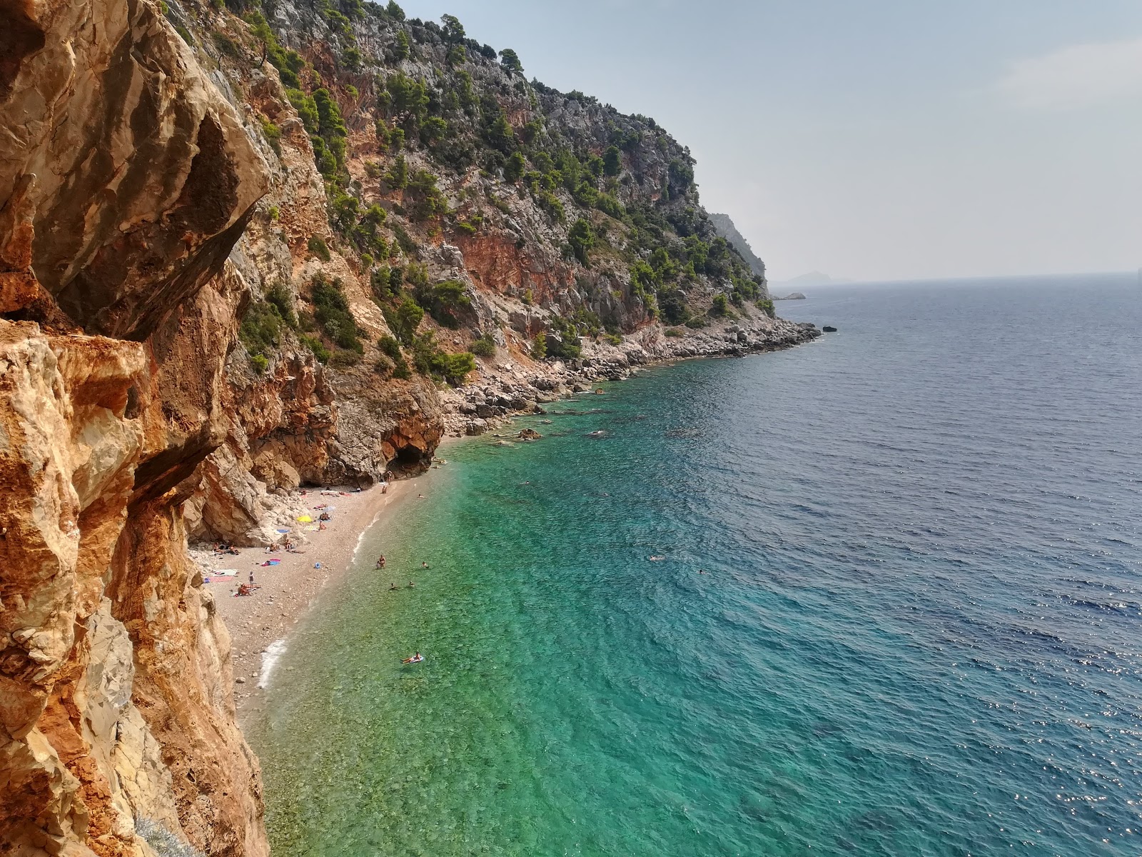 Foto av Pasjaca beach med klippig terräng yta