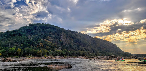 Raft Trip Outfitter «River & Trail Outfitters», reviews and photos, 604 Valley Rd, Knoxville, MD 21758, USA