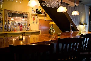 Oxford House Inn & Restaurant image