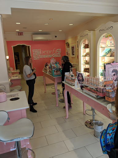 Cosmetics Store «Benefit Cosmetics Boutique & Brow Bar», reviews and photos, 1616 N Damen Ave, Chicago, IL 60647, USA