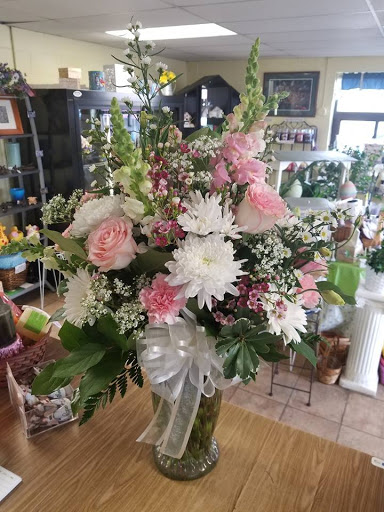 Florist «Forget-Me-Not Florist», reviews and photos, 1083 Park Ave, Cranston, RI 02910, USA