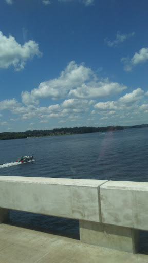 Boat Dealer «Lake Country Marine», reviews and photos, 13721 Anna Point Ln, Mineral, VA 23117, USA