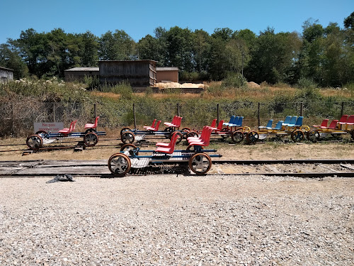 Pedalorail des Lacs à Nieudan