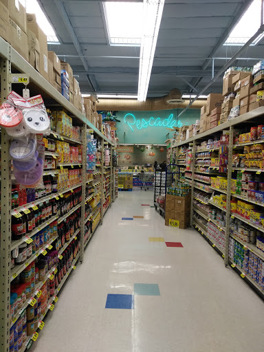 Supermarket «Vallarta Supermarkets», reviews and photos, 1111 N Cherry St, Tulare, CA 93274, USA
