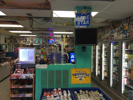 Convenience Store «Yellow Store», reviews and photos, 301 E Hopkins St, San Marcos, TX 78666, USA