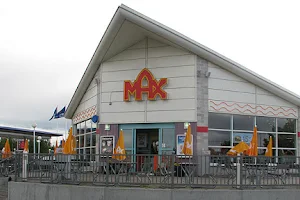 Max Burgers image