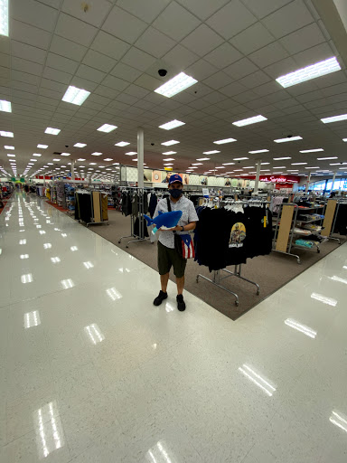 Department Store «Target», reviews and photos, 3885 E Main St, St Charles, IL 60174, USA