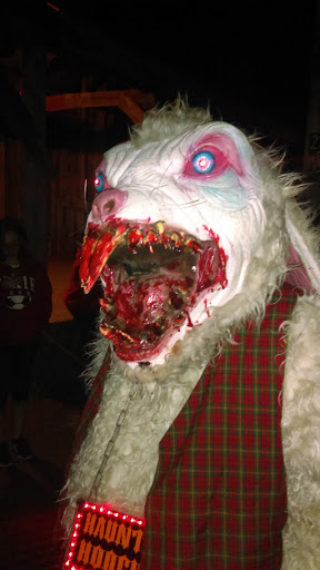 Haunted House «Haunted Hoochie», reviews and photos, 13861 Broad St SW, Pataskala, OH 43062, USA