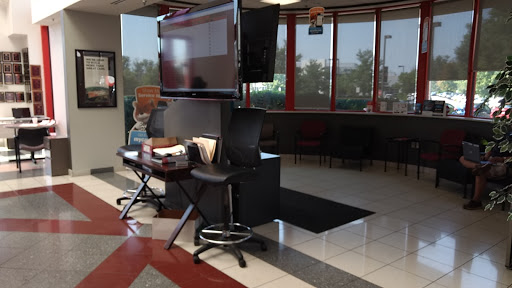 Kia Dealer «Ourisman Kia», reviews and photos, 4105 Auto Park Cir, Chantilly, VA 20151, USA
