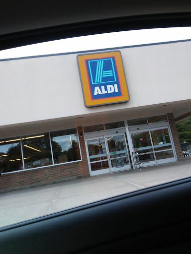 Supermarket «ALDI», reviews and photos, 407 S Lowry St, Smyrna, TN 37167, USA