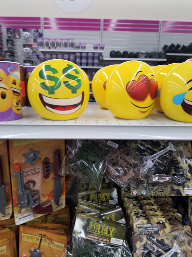 Discount Store «99 Cents Only Stores», reviews and photos, 543 N Azusa Ave, Covina, CA 91722, USA