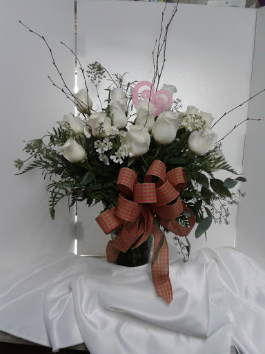 Florist «Every Loving Bloom Florist», reviews and photos, 110 Fairview Ln, Clarksville, TN 37040, USA