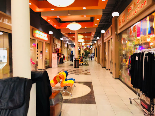 Shopping Mall «Cali Saigon Mall», reviews and photos, 3212 N Jupiter Rd, Garland, TX 75044, USA