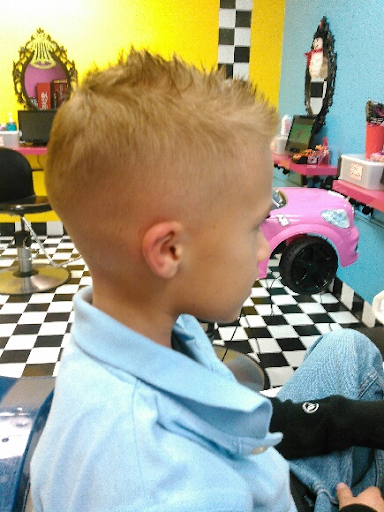 Hair Salon «Pelitos Hair Salon for Kids & Adults», reviews and photos, 1412 W Whittier Blvd, Montebello, CA 90640, USA