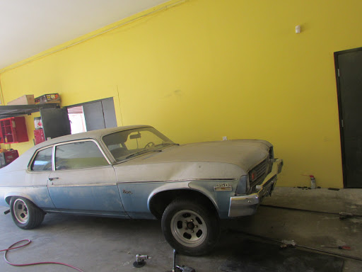 Auto Body Shop «Golden Brothers Auto Body Repair & Paint», reviews and photos, 7135 Alabama Ave, Canoga Park, CA 91303, USA