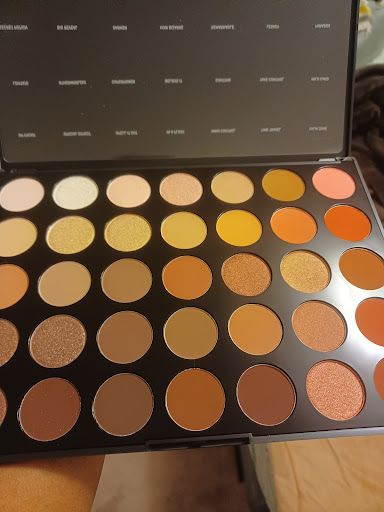 Hair Salon «Ulta Beauty», reviews and photos, 27844 Woodward Ave, Royal Oak, MI 48067, USA