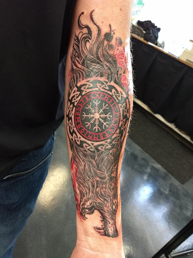 Tattoo Shop «Black Phoenix Tattoo», reviews and photos, 4704 U.S Hwy 61, St Paul, MN 55110, USA