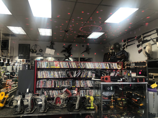 Gun Shop «Bens Loan Inc», reviews and photos