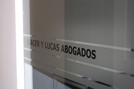 Llàcer y Lucas Abogados Maestro L, C/ del Mestre Lorenzo Fuertes Julvez, 12B, 46900 Torrent, Valencia, España