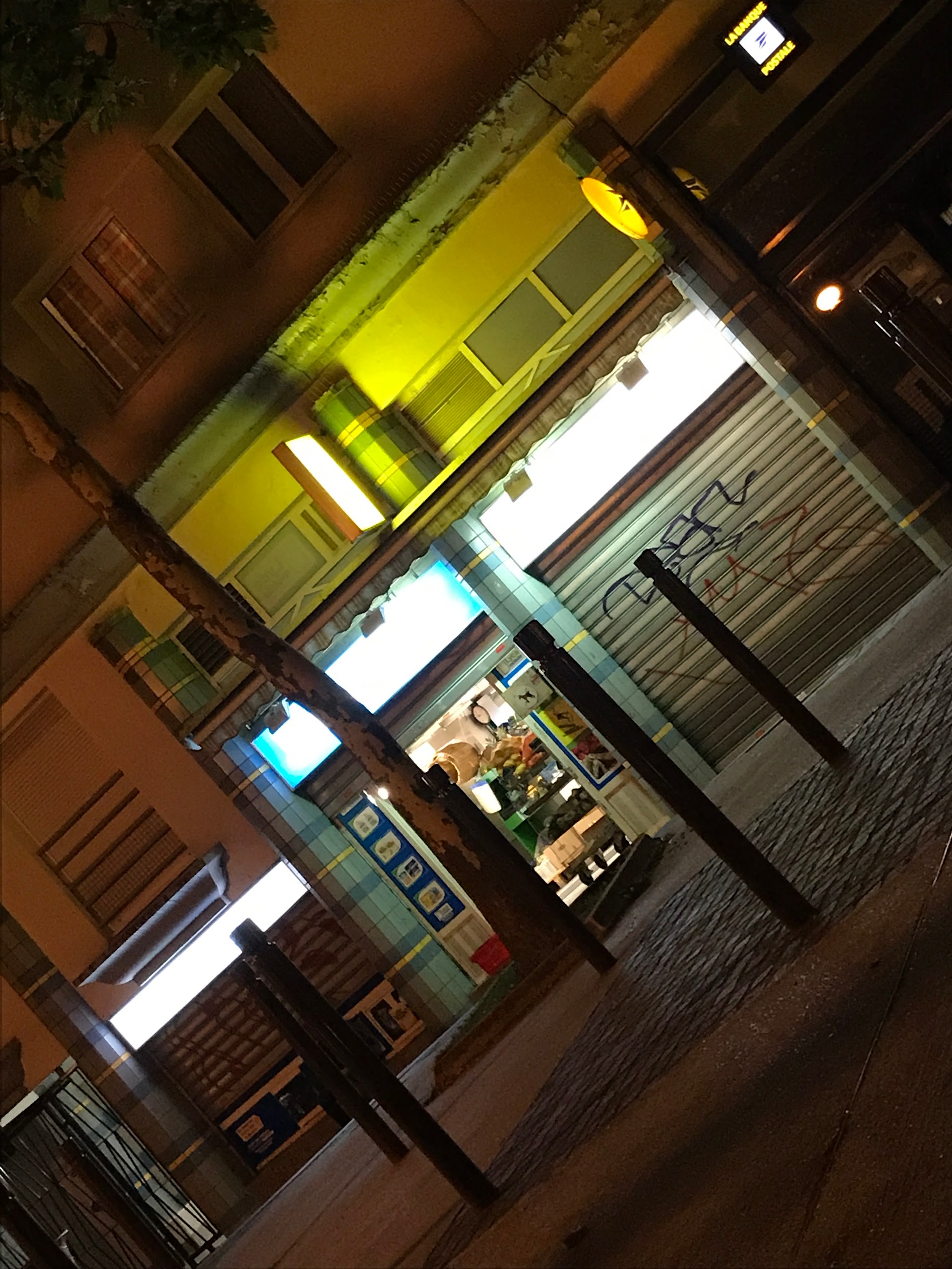 Photo n° 1 de l'avis de Luigi.e fait le 07/09/2017 à 19:48
