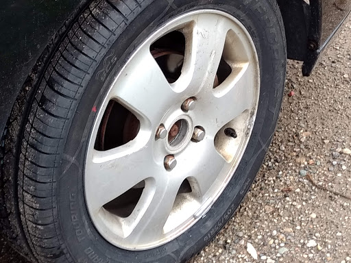 Tire Shop «Hi-Way Tire», reviews and photos, 7991 Grand River Ave, Brighton, MI 48114, USA